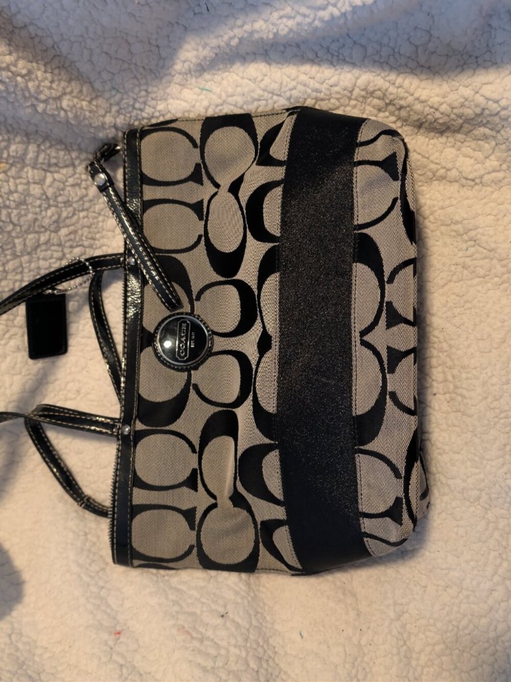 Authentic Coach Signature Coach, Nice Bag, #C1160-F17433 - Picture 8 of 8